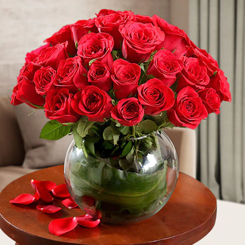 Send 25 Red Roses in Glass Vase for Valentines Day Online - VL23-110056 ...
