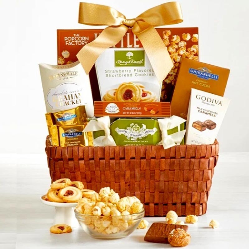 Send Classic Gourmet Gift Basket USA Online GAL23111933 Giftalove