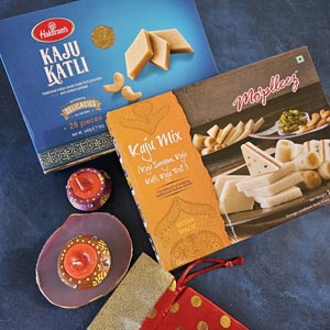 Abundant Kaju Sweets Hamper