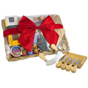 CHEESE SET PICNIC BASKET