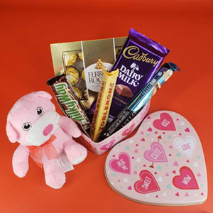 Cute Valentine Hamper