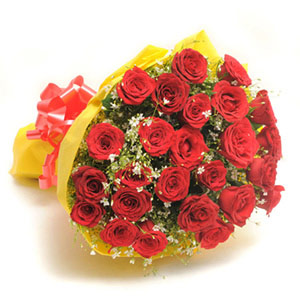 Designer Bouquet of 30 Roses