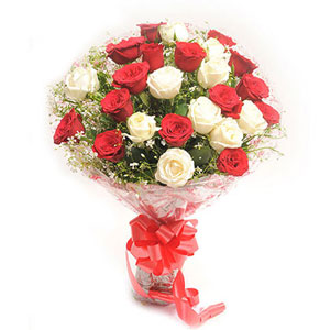 Bunch of 30 Red & White Roses for Dad