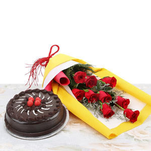 Lovely Red Rose Bunch with 1/2 Kg Chocolate Cake
