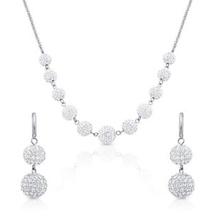 Oviya Immortal Beauty Necklace Set