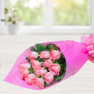 Glowing Pink Rose Bouquet