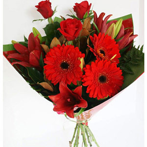 Attractive Red Flower Bouquet 