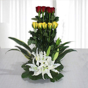 Lovely Arrangement of Mixed Roses