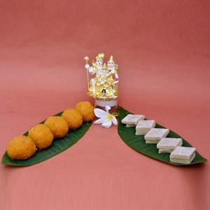 Shiva Pariwar and Sweets