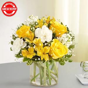 Yellow & White Bouquet