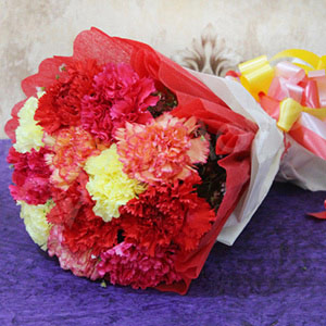 Exquisite Mixed Carnations Bouquet