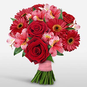 Cheerful Flower Bouquet for Valentines Day