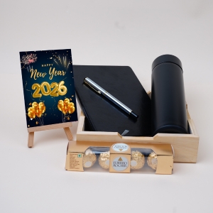 New Year Stationery & Bottle Gift Hamper