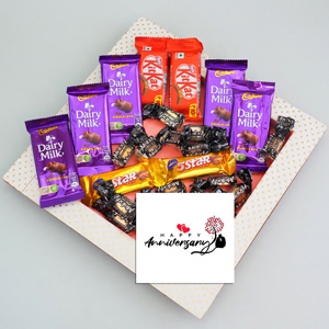 Scrumptious Chocolates in Tray : Christmas Chocolates