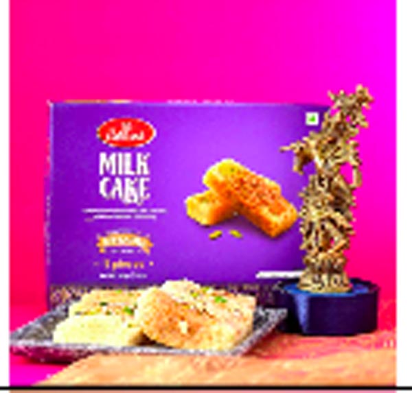 Send Krishna Idol with Milkcake Online