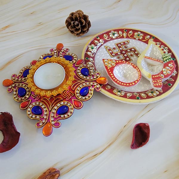 Send White pooja thali with designer diya Online