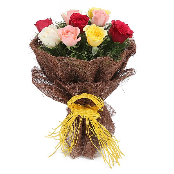 Send Mix Roses Bunch in Jute Wrapping Online