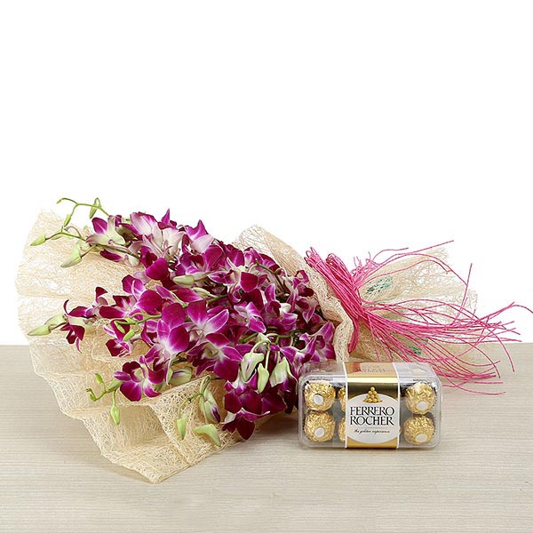 Send Purple Orchids in Jute Wrapping N Ferrero Rocher Chocolates Online