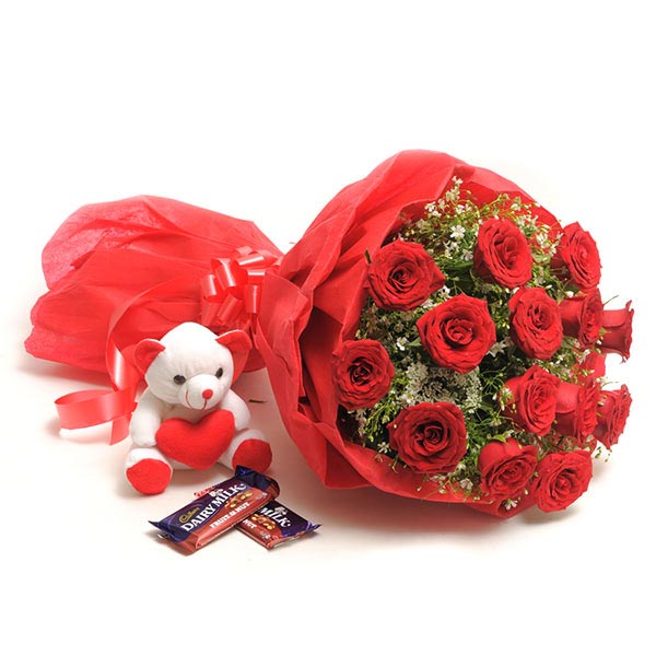 Send Regal Red Roses with Dairy Milk N Teddy Online